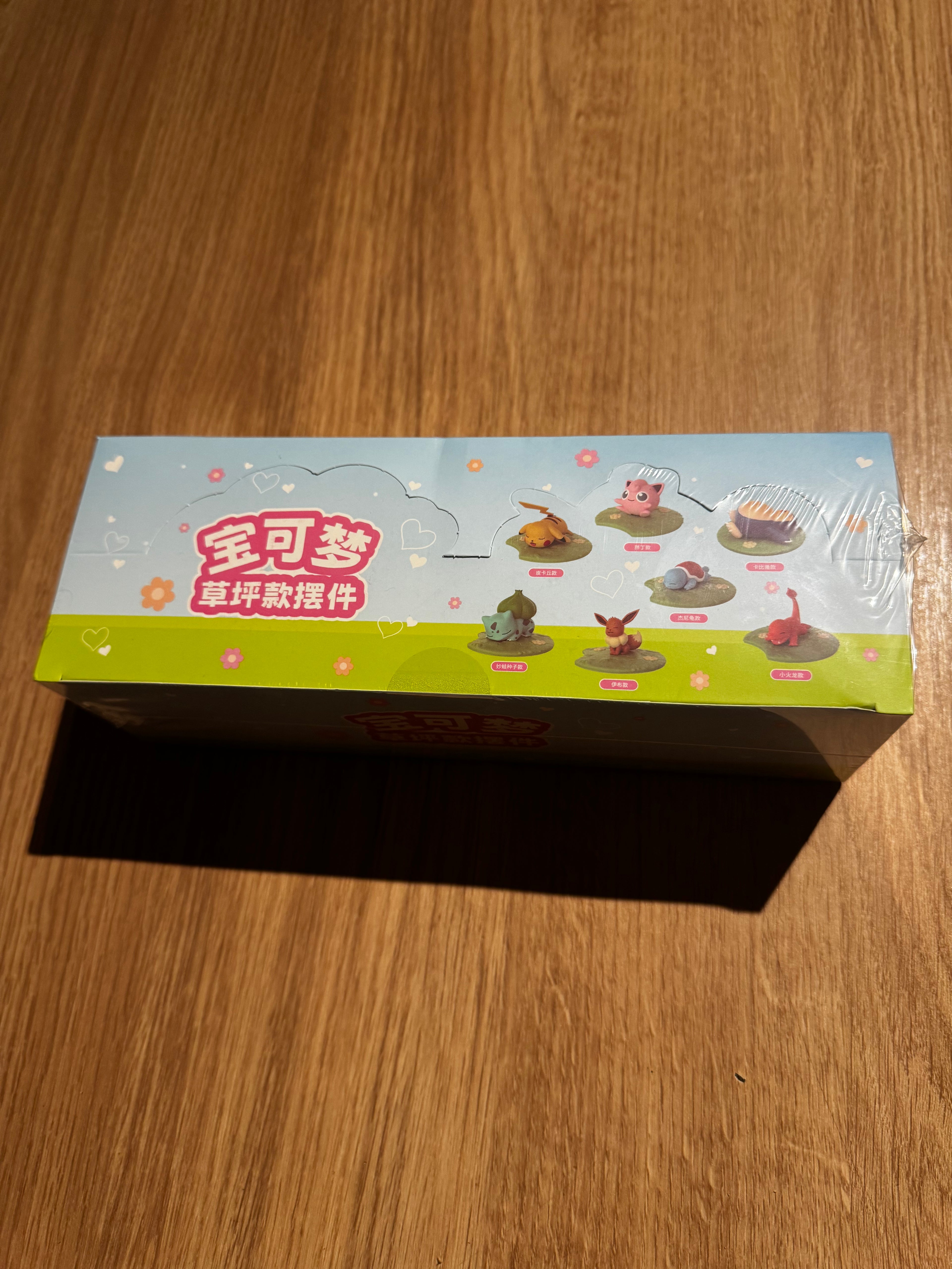 Pokémon Lawn Series Display Figure (Sealed Blind Box / Display Box) 8 x Figures